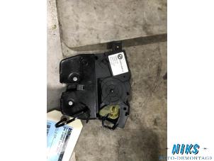 Używane Mechanizm zamka tylnej klapy BMW 3 serie Touring (E91) 320i 16V Cena na żądanie oferowane przez Niks autodemontage