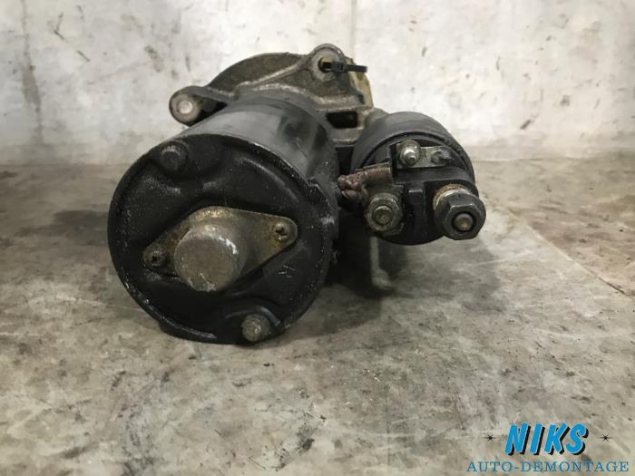 Startmotor van een Peugeot 206 (2A/C/H/J/S) 1.4 16V 2004