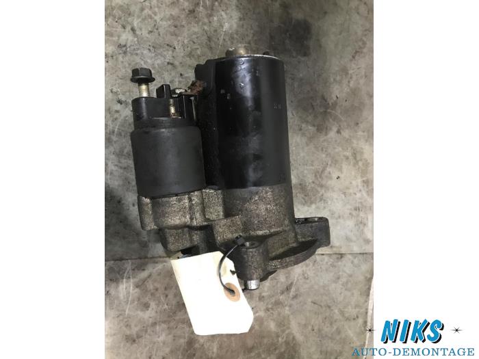 Startmotor van een Peugeot 206 (2A/C/H/J/S) 1.4 16V 2004