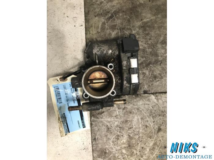 Gasklephuis van een Opel Meriva 1.4 16V Twinport 2006