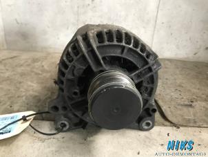 Gebruikte Dynamo Volkswagen Golf V (1K1) 2.0 TDI 16V Prijs op aanvraag aangeboden door Niks autodemontage