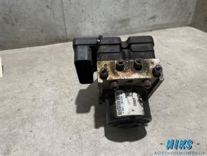 Używane Pompa ABS Suzuki Alto 1.0 12V Cena na żądanie oferowane przez Niks autodemontage