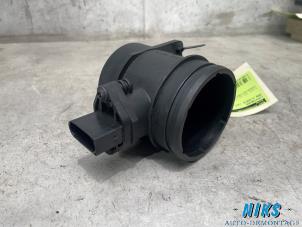 Używane Przeplywomierz powietrza BMW 3 serie Touring (E91) 320i 16V Cena na żądanie oferowane przez Niks autodemontage