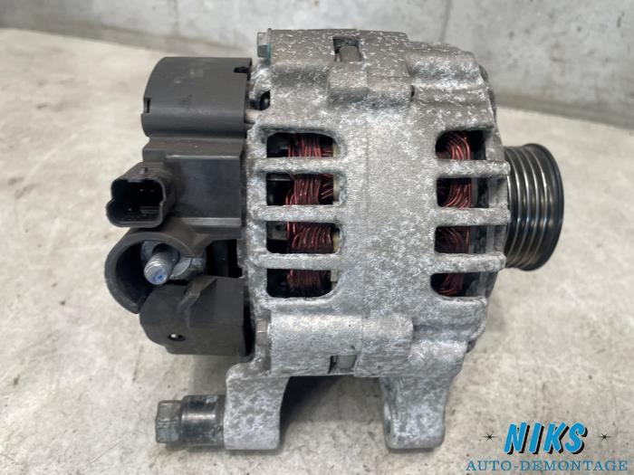 Dynamo from a Peugeot 206 (2A/C/H/J/S) 1.6 16V 2002