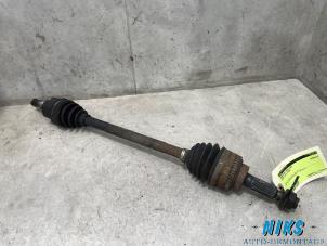 Gebrauchte Antriebswelle links vorne Suzuki Alto 1.0 12V Preis auf Anfrage angeboten von Niks autodemontage