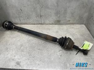 Usagé Arbre de transmission avant droit Seat Leon (1P1) 1.6 Prix sur demande proposé par Niks autodemontage