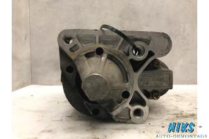 Używane Rozrusznik Renault Megane Scénic (JA) 1.6 RT Cena na żądanie oferowane przez Niks autodemontage