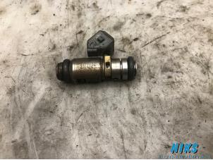 Gebruikte Injector (benzine injectie) Renault Scénic I (JA) 1.6 16V Prijs op aanvraag aangeboden door Niks autodemontage