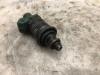 Injector (benzine injectie) van een Renault Clio 1998