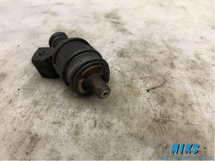 Insprutare (bensin) från en Opel Zafira (F75) 1.8 16V 2002