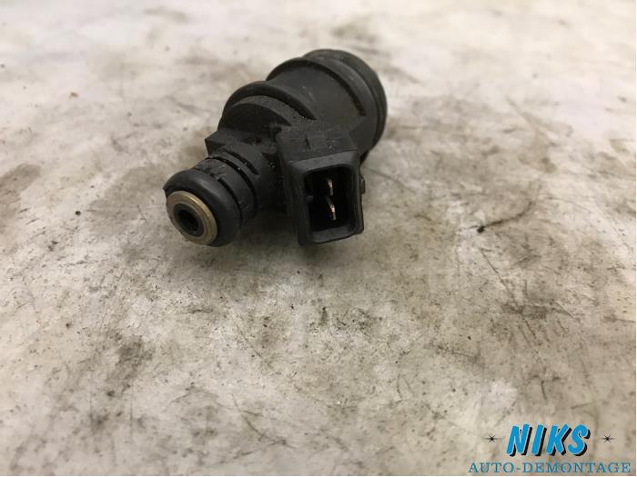 Insprutare (bensin) från en Opel Zafira (F75) 1.8 16V 2002