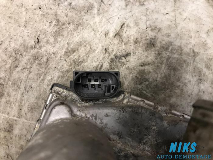 Cuerpo de válvula de mariposa de un Opel Corsa 2009