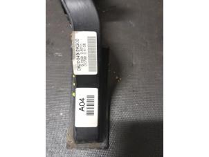 Gebruikte Gaspedaal Kia Soul I (AM) 1.6 CRDi 16V Prijs € 25,00 Margeregeling aangeboden door Autosloopbedrijf H.C.Stouten