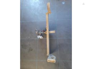 Begagnade Dragkrok Suzuki Wagon-R+ (RB) 1.3 16V Pris € 80,00 Marginaltabell erbjuds av Autosloopbedrijf H.C.Stouten