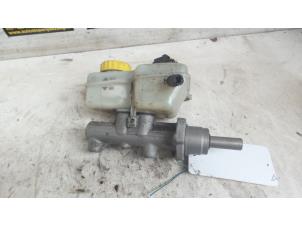 Begagnade Huvudcylinder Seat Ibiza III (6L1) 1.4 16V 100 Pris € 25,00 Marginaltabell erbjuds av Autodemontage de Zaag