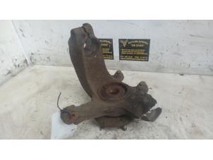 Gebruikte Asschenkel links-voor Ford C-Max (DM2) 1.8 16V Prijs € 35,00 Margeregeling aangeboden door Autodemontage de Zaag