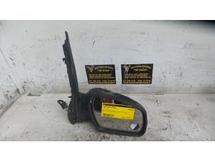 Gebruikte Buitenspiegel rechts Ford Focus C-Max 1.8 16V Prijs € 35,00 Margeregeling aangeboden door Autodemontage de Zaag