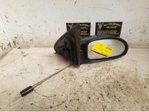 Gebruikte Buitenspiegel rechts Ford Focus 1 Wagon 1.8 TDdi Prijs € 25,00 Margeregeling aangeboden door Autodemontage de Zaag