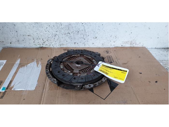 Kupplungsset (komplett) van een Ford Focus 3 Wagon 1.0 Ti-VCT EcoBoost 12V 100 2014