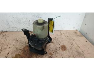 Gebruikte Servopomp Seat Ibiza IV SC (6J1) 1.4 TDI Prijs € 100,00 Margeregeling aangeboden door Autodemontage de Zaag