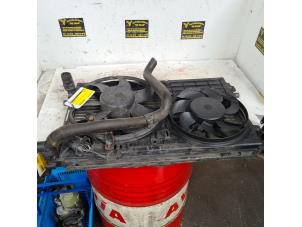 Begagnade Kylarfläkt Seat Leon (1P1) 1.6 Pris € 35,00 Marginaltabell erbjuds av Autodemontage de Zaag