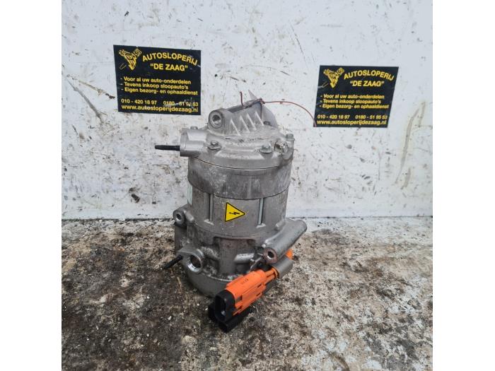 Aircopomp van een Hyundai iX35 (LM) FCEV 2015