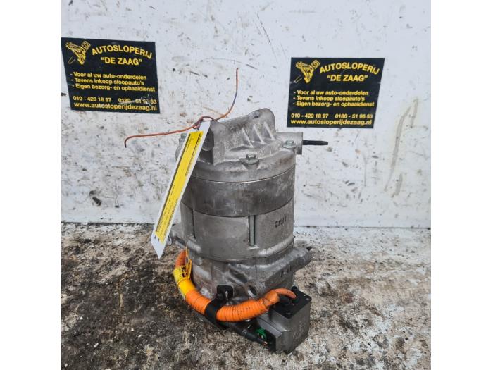 Aircopomp van een Hyundai iX35 (LM) FCEV 2015