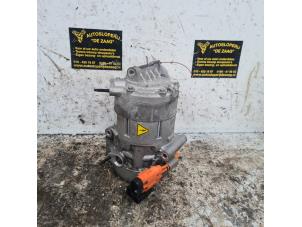 Gebruikte Aircopomp Hyundai iX35 (LM) FCEV Prijs € 100,00 Margeregeling aangeboden door Autodemontage de Zaag