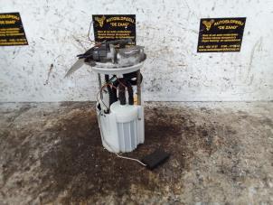 Gebrauchte Benzinpumpe Opel Corsa III 1.6 16V VXR Turbo Preis € 70,00 Margenregelung angeboten von Autodemontage de Zaag