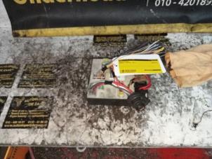 Used Fuse box Renault Megane III Grandtour (KZ) 1.5 dCi 90 Price € 100,00 Margin scheme offered by Autodemontage de Zaag