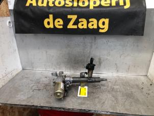 Begagnade Servostyrningspump Renault Twingo (C06) 1.2 Pris € 75,00 Marginaltabell erbjuds av Autodemontage de Zaag
