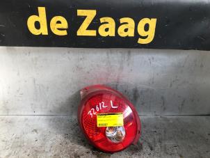 Gebruikte Achterlicht links Chevrolet Matiz (M200) 0.8 S,SE Prijs € 30,00 Margeregeling aangeboden door Autodemontage de Zaag