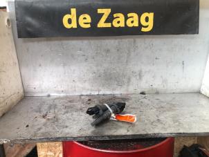 Gebruikte Pen Bobine Peugeot 207 SW (WE/WU) 1.6 16V Prijs € 15,00 Margeregeling aangeboden door Autodemontage de Zaag