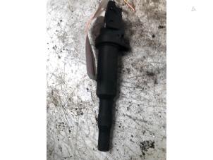 Gebruikte Pen Bobine Peugeot 207 SW (WE/WU) 1.6 16V Prijs € 20,00 Margeregeling aangeboden door Autodemontage de Zaag