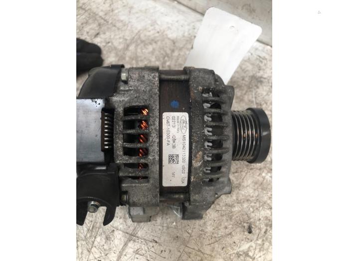 Dynamo van een Ford Focus 3 1.0 Ti-VCT EcoBoost 12V 100 2013