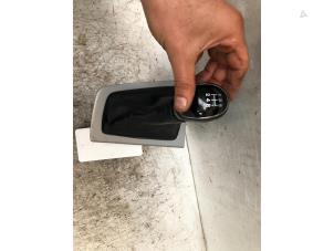 Gebruikte Pookknop Ford Focus 3 1.0 Ti-VCT EcoBoost 12V 100 Prijs € 25,00 Margeregeling aangeboden door Autodemontage de Zaag