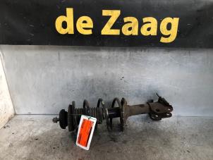 Gebruikte Mac Phersonpoot links-voor Chevrolet Matiz (M200) 1.0 Prijs € 30,00 Margeregeling aangeboden door Autodemontage de Zaag