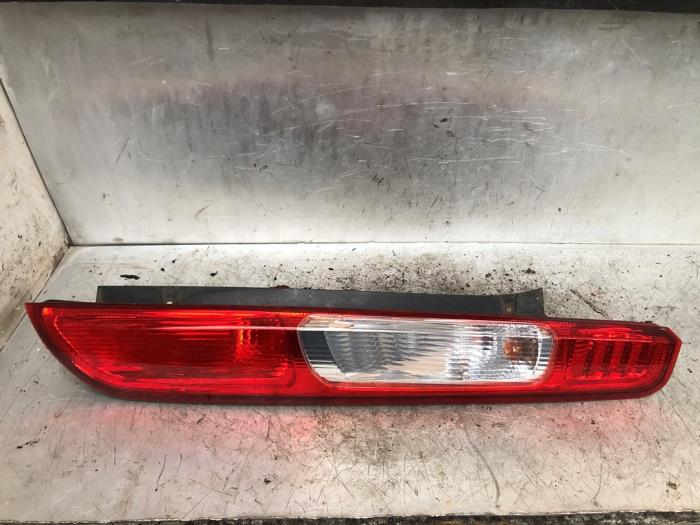 Achterlicht rechts van een Ford Focus 2 1.6 16V 2006