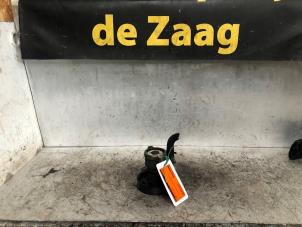 Gebruikte Stuurbekrachtiging Pomp Volkswagen Golf IV (1J1) 2.3 V5 GTI Prijs € 35,00 Margeregeling aangeboden door Autodemontage de Zaag