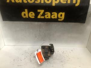 Używane Pompa ABS Ford B-Max (JK8) 1.0 EcoBoost 12V 100 Cena € 225,00 Procedura marży oferowane przez Autodemontage de Zaag