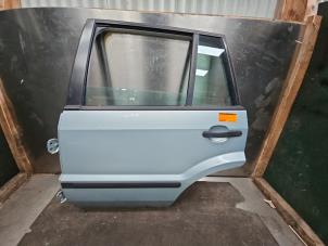 Used Rear door 4-door, left Ford Fusion 1.6 16V Price € 100,00 Margin scheme offered by Autodemontage de Zaag