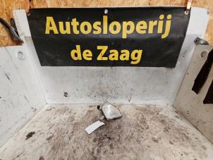 Begagnade Indikatorglas, vänster Skoda Octavia Combi (1U5) 1.6 Pris € 15,00 Marginaltabell erbjuds av Autodemontage de Zaag