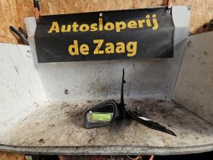Gebruikte Spiegel Buiten links Ford Focus C-Max 1.8 16V Prijs € 45,00 Margeregeling aangeboden door Autodemontage de Zaag