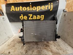 Gebruikte Radiateur Ford Focus 3 1.0 Ti-VCT EcoBoost 12V 125 Prijs € 70,00 Margeregeling aangeboden door Autodemontage de Zaag