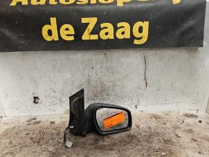 Gebruikte Buitenspiegel rechts Ford Focus 2 Wagon 1.6 16V Prijs € 35,00 Margeregeling aangeboden door Autodemontage de Zaag