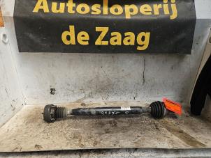 Gebruikte Aandrijfas rechts-voor Volkswagen Polo V (6R) 1.2 12V Prijs € 50,00 Margeregeling aangeboden door Autodemontage de Zaag
