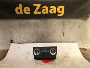 Begagnade Klimatpanel Audi A3 Sportback (8PA) 1.6 TDI 16V Pris € 23,00 Marginaltabell erbjuds av Autodemontage de Zaag