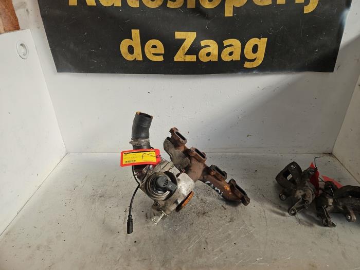 Turbo van een Audi A3 Sportback (8PA) 1.6 TDI 16V 2012