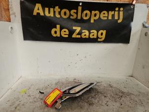 Używane Klosz swiatel blyskowych lewy Mini Countryman (R60) 1.6 16V Cooper S Cena € 45,00 Procedura marży oferowane przez Autodemontage de Zaag