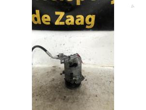 Gebruikte Aircopomp Ford Focus 3 1.0 Ti-VCT EcoBoost 12V 100 Prijs € 90,00 Margeregeling aangeboden door Autodemontage de Zaag